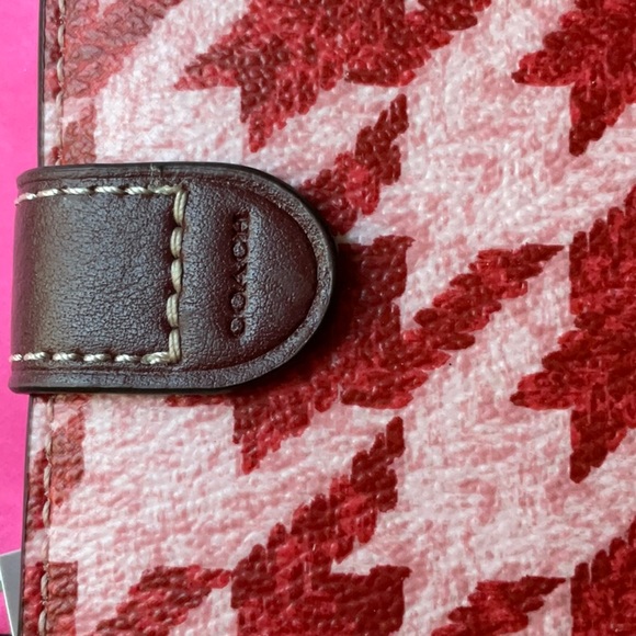 π COACH NOTEBOOK WITH HOUNDSTOOTH PRINT π NWT π - Picture 10 of 16